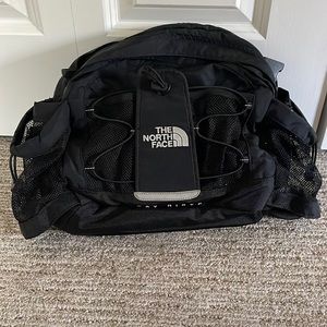 Northface Day Hiker. Used once. No smoking/no pets.